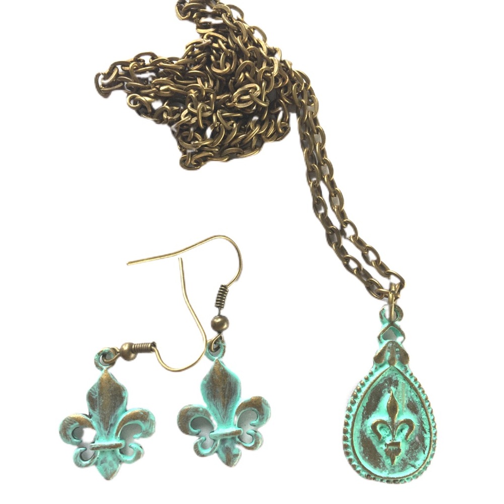 Fleur De Lis Jewelry Set
